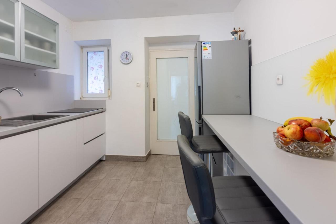 Apartment Andry 2 Цриквеница Экстерьер фото