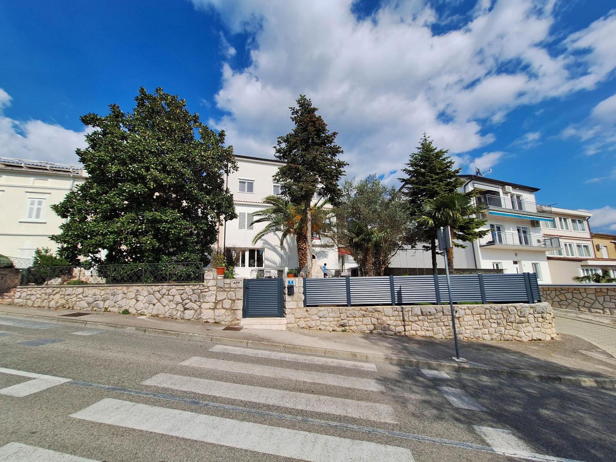 Apartment Andry 2 Цриквеница Экстерьер фото